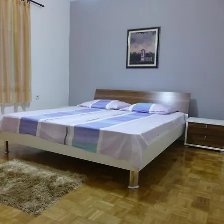 아파트먼트 바리치 아파트 *